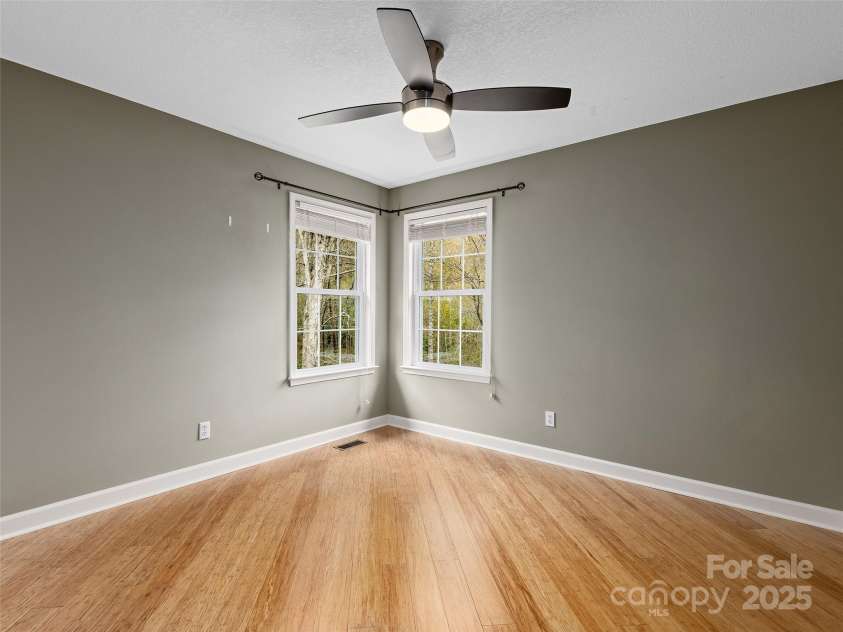 9 Kit Court, Fletcher, NC 28732.  MLS# CAR4246263, YatesRealty ID 19633. Guest Room 1