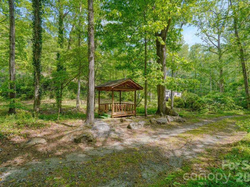 123 Little Rock Way, Mill Spring, NC 28756.  MLS# CAR4375558, YatesRealty ID 19634. 