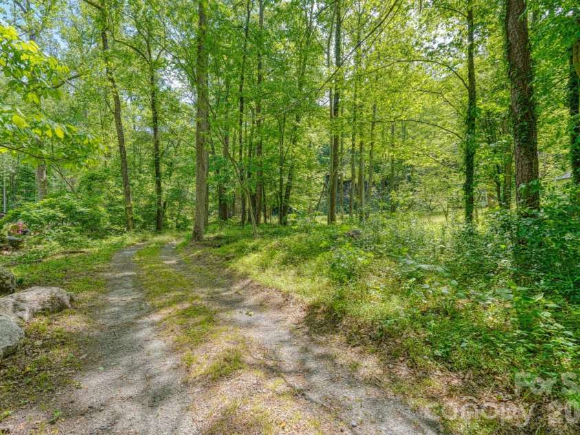 123 Little Rock Way, Mill Spring, NC 28756.  MLS# CAR4375558, YatesRealty ID 19634. 