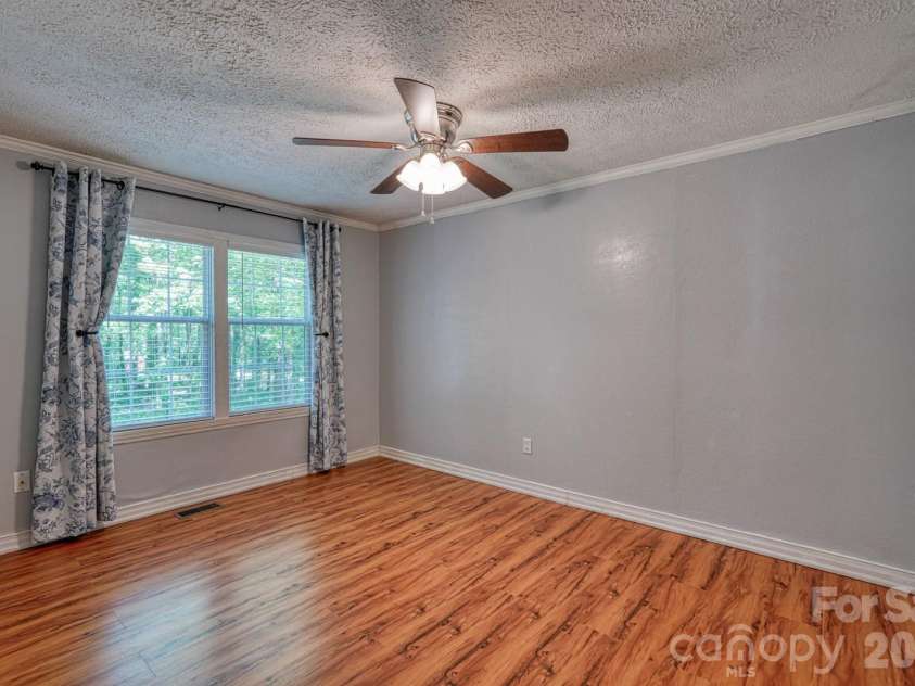 123 Little Rock Way, Mill Spring, NC 28756.  MLS# CAR4375558, YatesRealty ID 19634. 