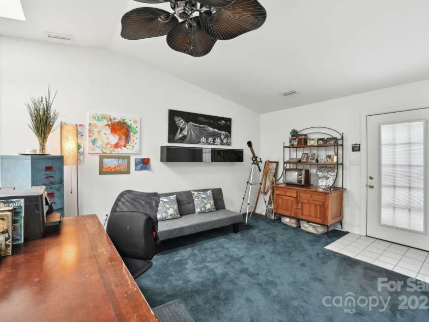 142 Justice Street, Fletcher, NC 28732.  MLS# CAR4234693, YatesRealty ID 19634. Great sitting area adds additional space and convenience