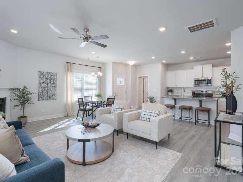 4045 Port Richmond Avenue, Gastonia, NC 28056.  MLS# CAR4258356, YatesRealty ID 19635. 