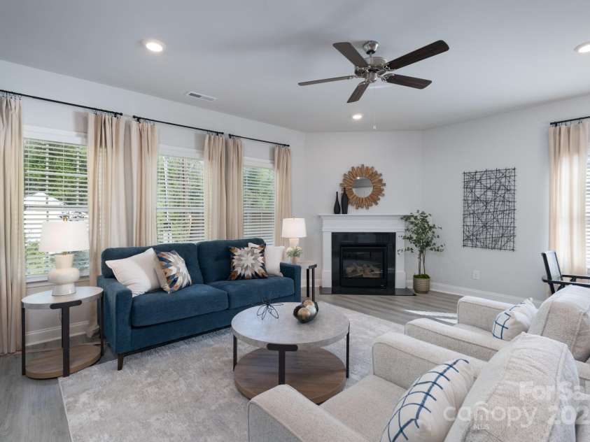 4045 Port Richmond Avenue, Gastonia, NC 28056.  MLS# CAR4258356, YatesRealty ID 19635. 