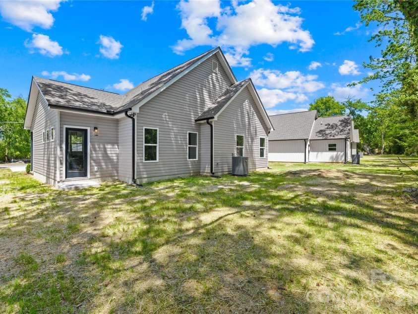 731 Clarinda Street, Rock Hill, SC 29730.  MLS# CAR4373156, YatesRealty ID 19635. 