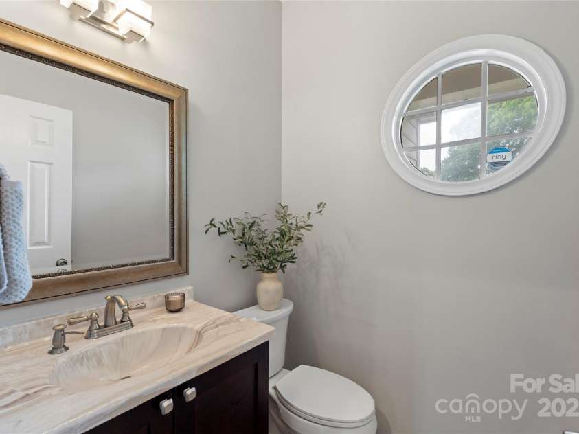 8605 Tamarron Drive, Charlotte, NC 28277.  MLS# CAR4292397, YatesRealty ID 19637. 