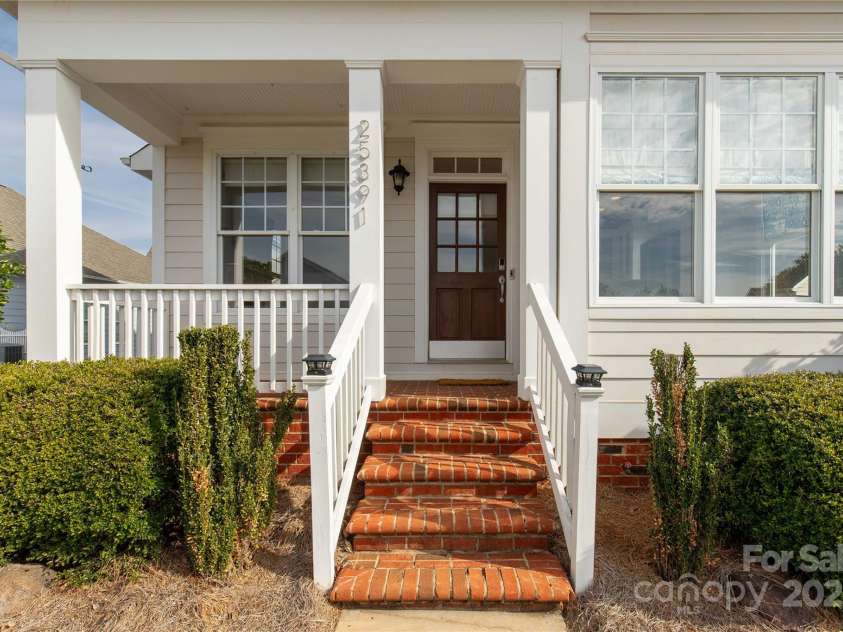 25391 Seagull Drive, Lancaster, SC 29720.  MLS# CAR4333975, YatesRealty ID 19638. 