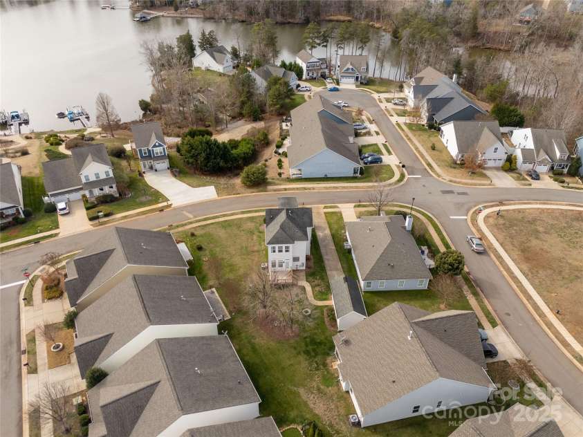 25391 Seagull Drive, Lancaster, SC 29720.  MLS# CAR4333975, YatesRealty ID 19638. 