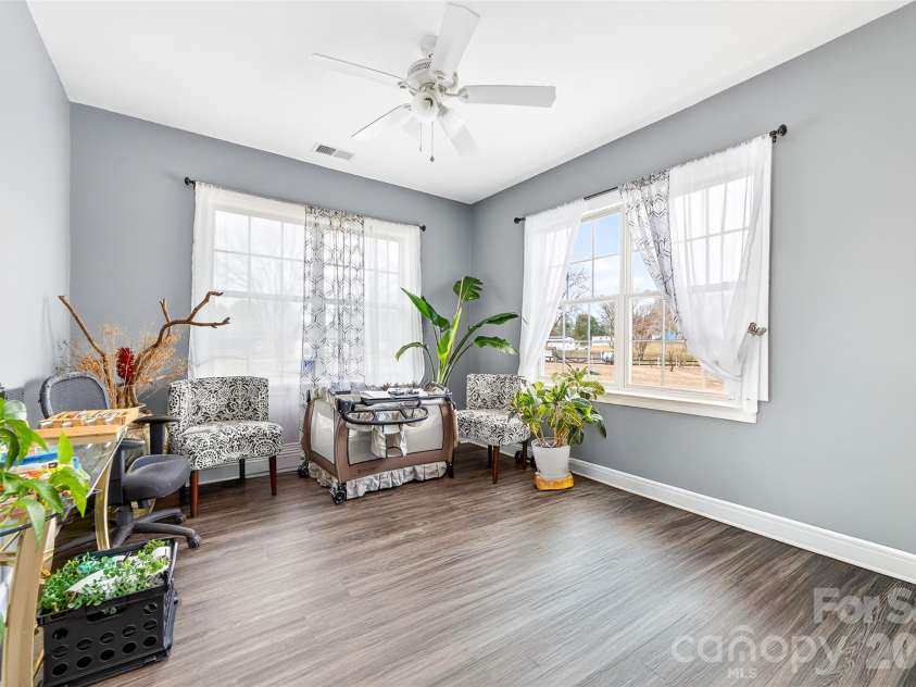 210 florham Drive, Dallas, NC 28034.  MLS# CAR4341829, YatesRealty ID 1964. 
