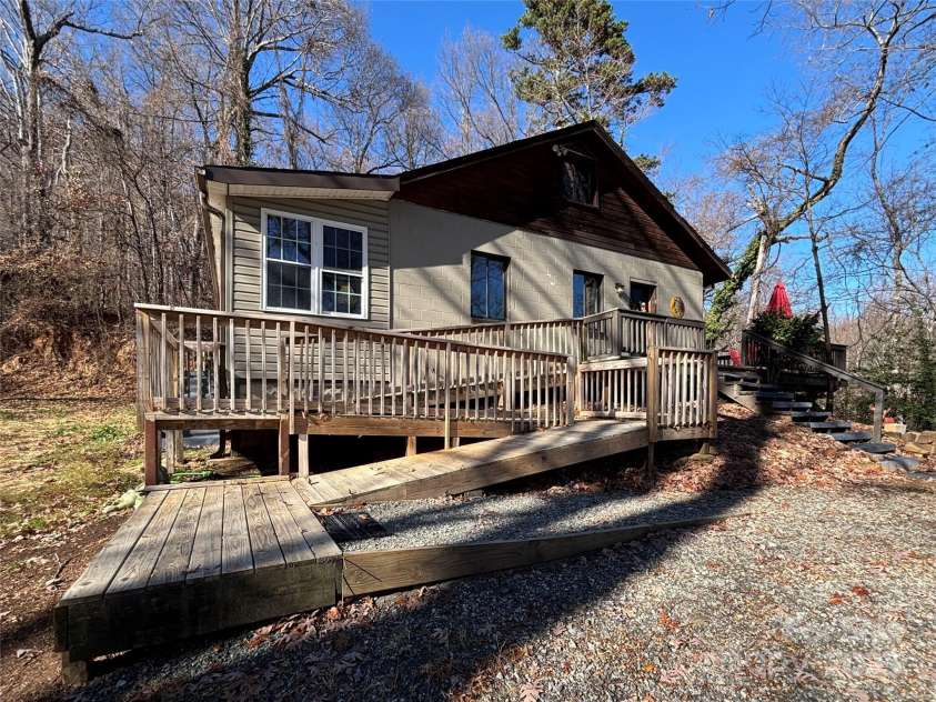 629 Vineyard Road, Tryon, NC 28782.  MLS# CAR4325093, YatesRealty ID 1964. 