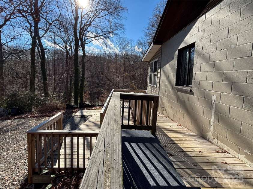 629 Vineyard Road, Tryon, NC 28782.  MLS# CAR4325093, YatesRealty ID 1964. Handicap ramp
