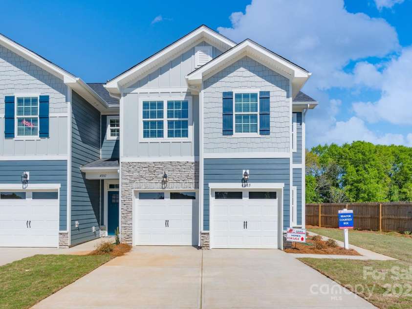 4029 Port Richmond Avenue, Gastonia, NC 28056.  MLS# CAR4259884, YatesRealty ID 19640. 