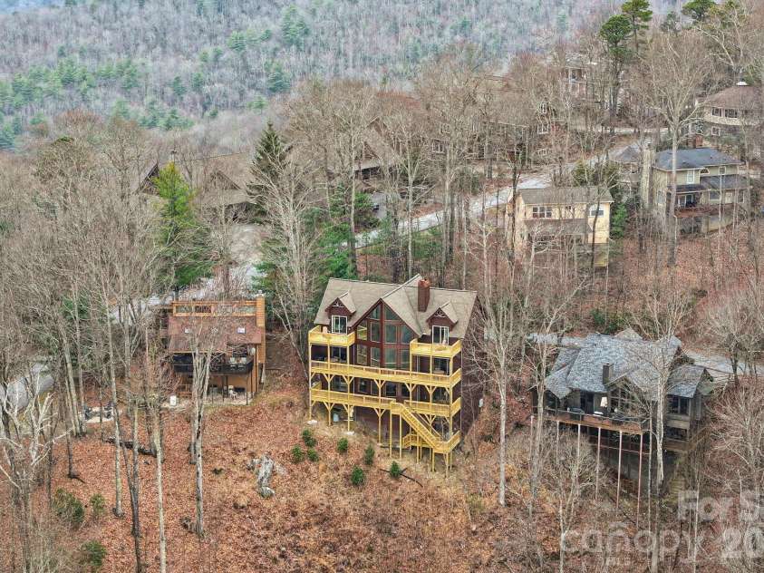 277 Kestrel Court, Sapphire, NC 28774.  MLS# CAR4362703, YatesRealty ID 19641. 