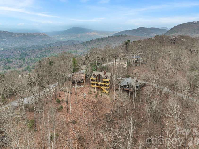277 Kestrel Court, Sapphire, NC 28774.  MLS# CAR4362703, YatesRealty ID 19641. 