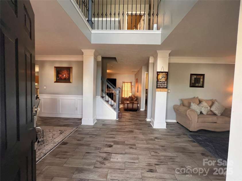 5227 Eagle Creek Drive, Charlotte, NC 28269.  MLS# CAR4260601, YatesRealty ID 19642. 