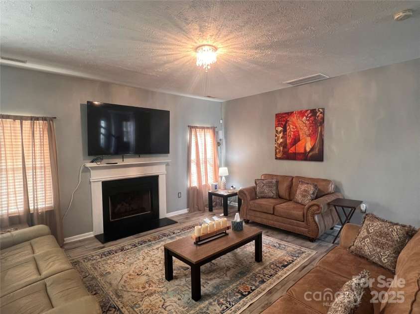 5227 Eagle Creek Drive, Charlotte, NC 28269.  MLS# CAR4260601, YatesRealty ID 19642. 