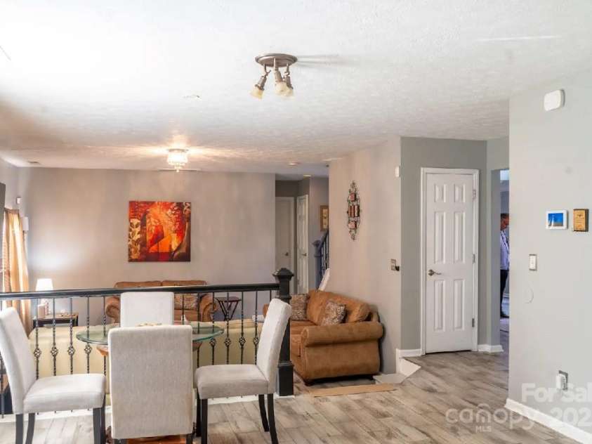 5227 Eagle Creek Drive, Charlotte, NC 28269.  MLS# CAR4260601, YatesRealty ID 19642. 