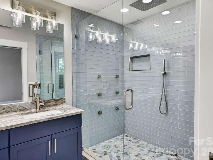 98 Downing Street, Asheville, NC 28806.  MLS# CAR4373230, YatesRealty ID 19642. 