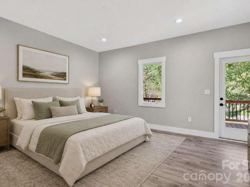98 Downing Street, Asheville, NC 28806.  MLS# CAR4373230, YatesRealty ID 19642. Virtually Staged