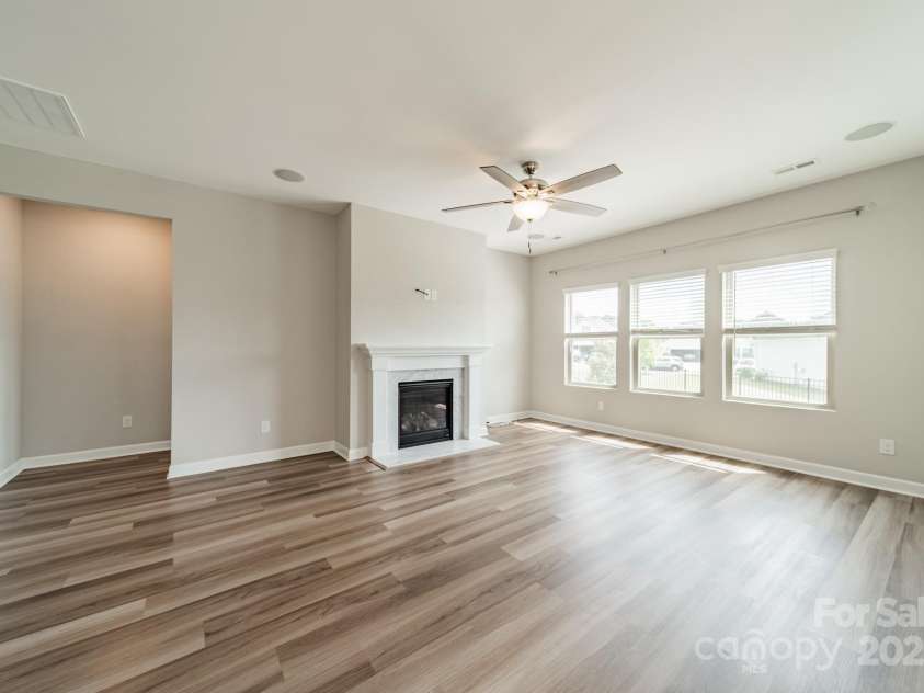 1819 Lotus Lane, Denver, NC 28037.  MLS# CAR4233931, YatesRealty ID 19644. 