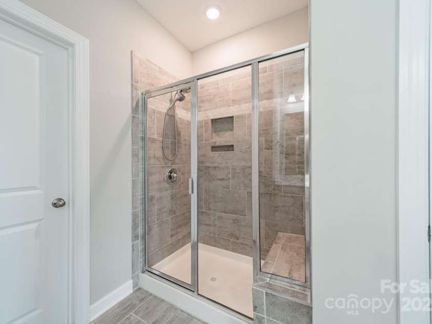 1819 Lotus Lane, Denver, NC 28037.  MLS# CAR4233931, YatesRealty ID 19644. 