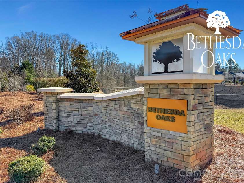 2567 Bethesda Oaks Drive, Gastonia, NC 28056.  MLS# CAR4352119, YatesRealty ID 19644. 
