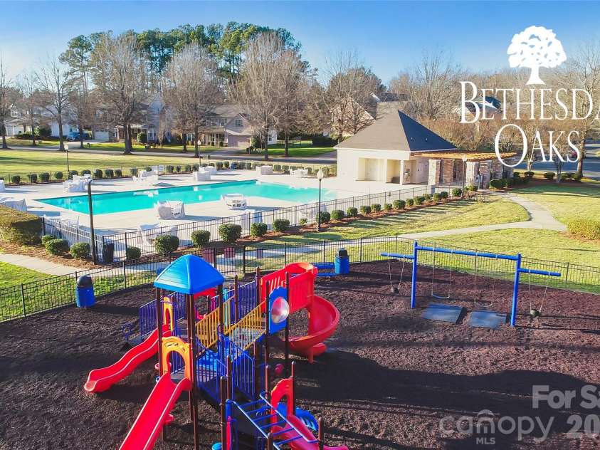 2567 Bethesda Oaks Drive, Gastonia, NC 28056.  MLS# CAR4352119, YatesRealty ID 19644. 