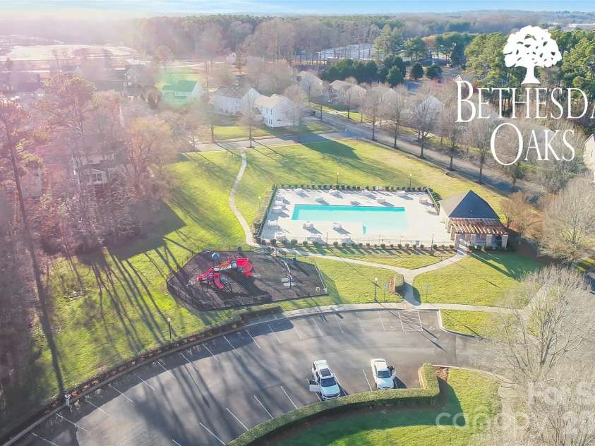 2567 Bethesda Oaks Drive, Gastonia, NC 28056.  MLS# CAR4352119, YatesRealty ID 19644. 