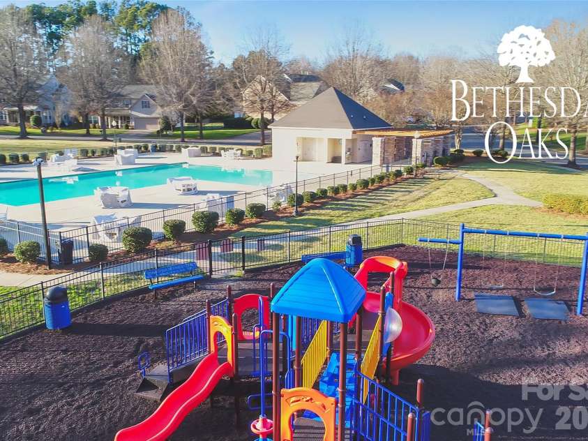 2567 Bethesda Oaks Drive, Gastonia, NC 28056.  MLS# CAR4352119, YatesRealty ID 19644. 