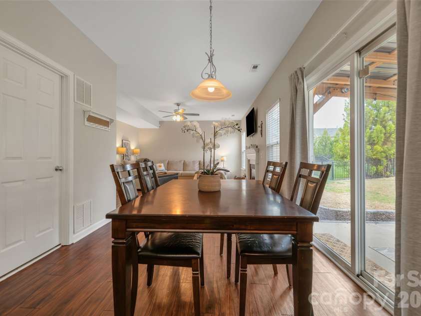 2567 Bethesda Oaks Drive, Gastonia, NC 28056.  MLS# CAR4352119, YatesRealty ID 19644. 