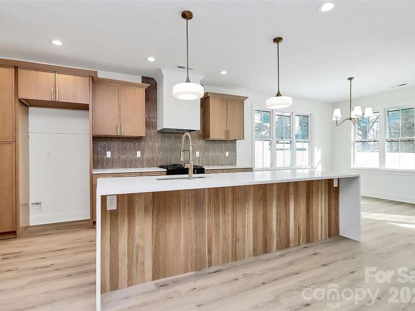 127 Hazelton Loop, Mooresville, NC 28117.  MLS# CAR4375038, YatesRealty ID 19645. 