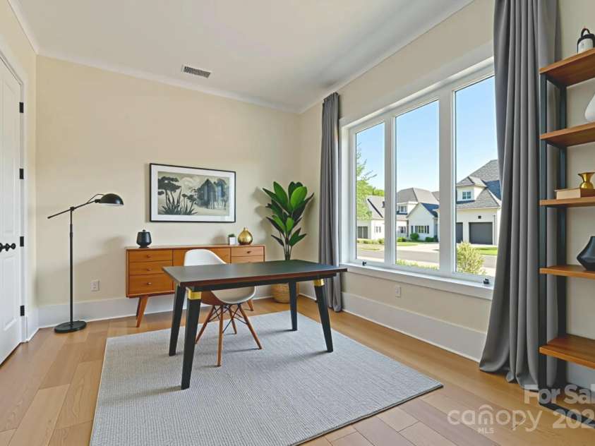 13217 Terrace Court Drive, Charlotte, NC 28278.  MLS# CAR4154069, YatesRealty ID 19646. First Floor Office