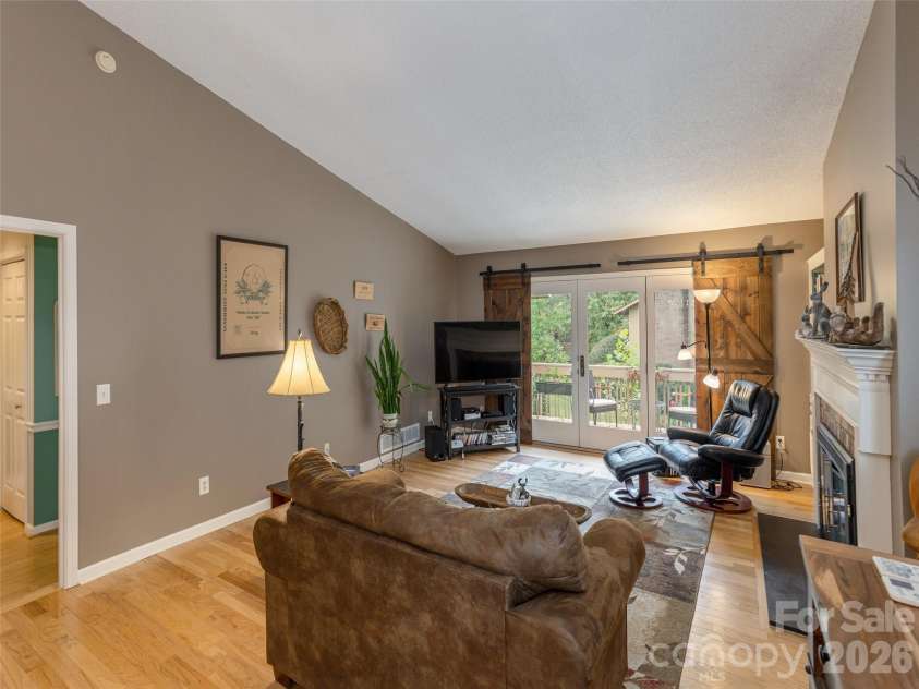 606 Red Oak Drive, Hendersonville, NC 28791.  MLS# CAR4317264, YatesRealty ID 19646. Barn doors allow for privacy