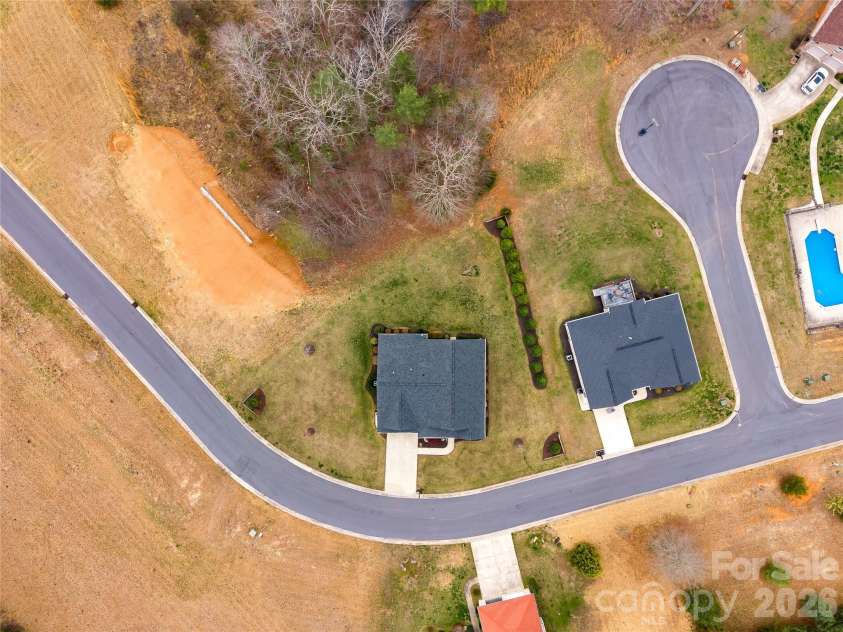 1123 King George Court, Lenoir, NC 28645.  MLS# CAR4363384, YatesRealty ID 19647. 