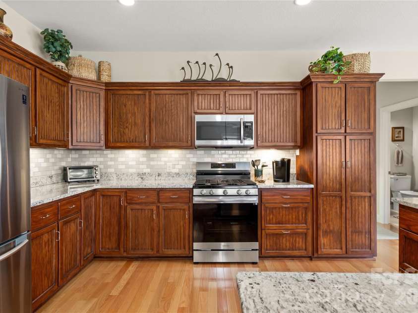 1123 King George Court, Lenoir, NC 28645.  MLS# CAR4363384, YatesRealty ID 19647. 