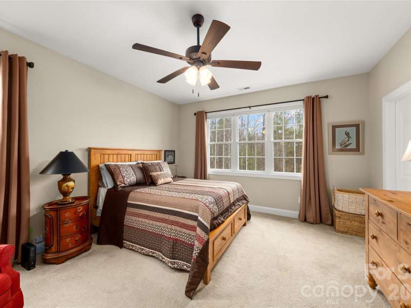 1123 King George Court, Lenoir, NC 28645.  MLS# CAR4363384, YatesRealty ID 19647. 