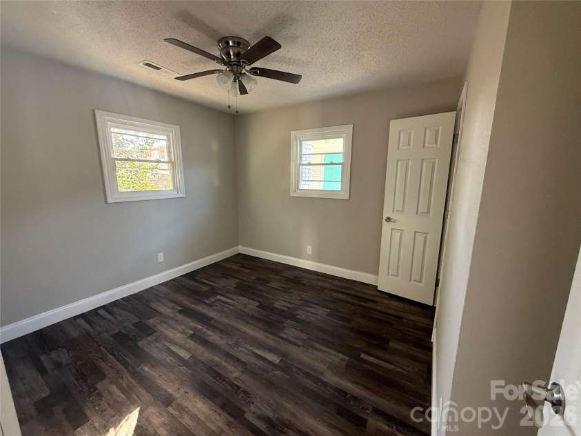 2479 Julia Avenue, Charlotte, NC 28206.  MLS# CAR4340001, YatesRealty ID 1965. 