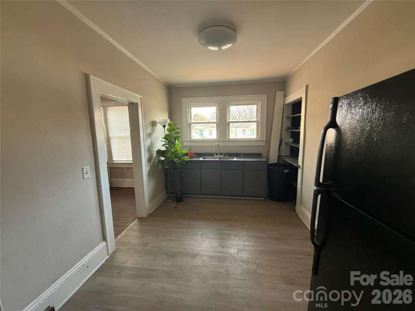 2479 Julia Avenue, Charlotte, NC 28206.  MLS# CAR4340001, YatesRealty ID 1965. 