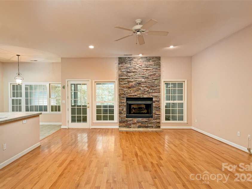 89 Clinchfield Gap Road, Marion, NC 28752.  MLS# CAR4165746, YatesRealty ID 1965. 