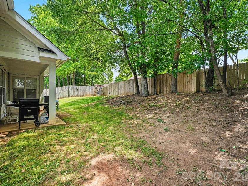 258 Indian Paint Brush Drive, Mooresville, NC 28115.  MLS# CAR4375683, YatesRealty ID 19651. 