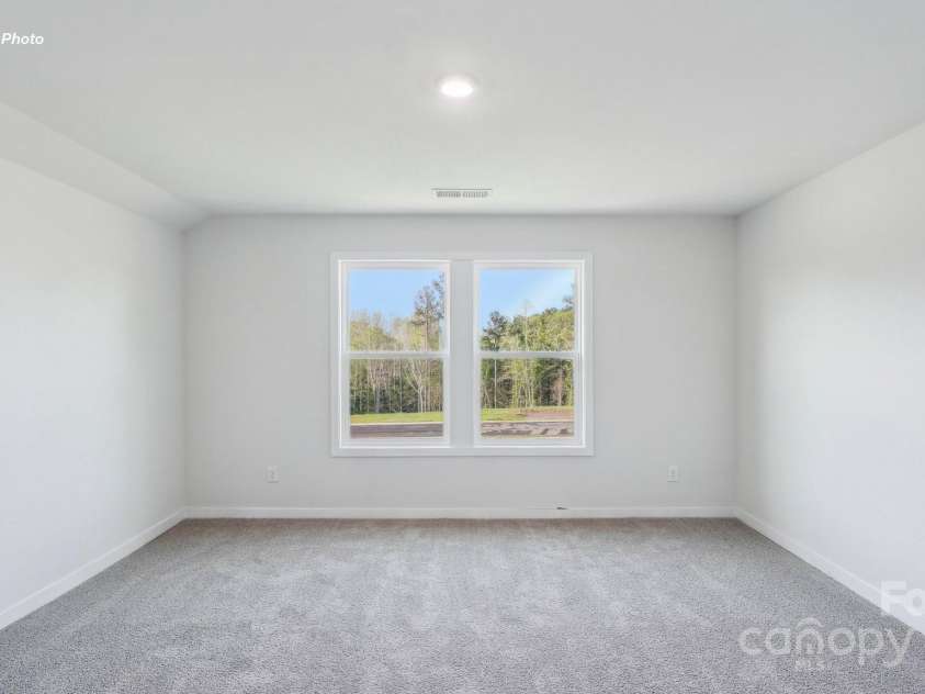 218 Miramar Drive, York, SC 29745.  MLS# CAR4230750, YatesRealty ID 19652. 