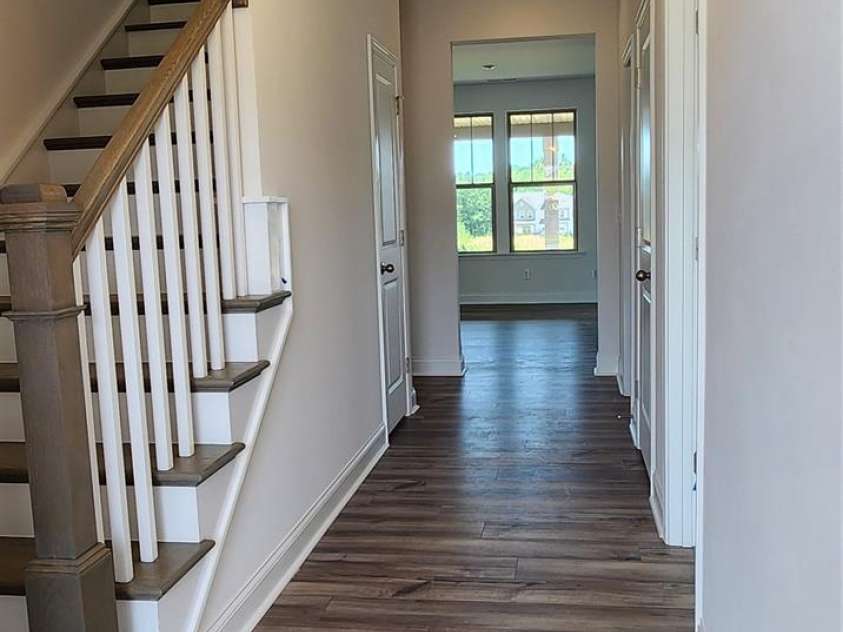 642 Amberjack Place, York, SC 29745.  MLS# CAR4245601, YatesRealty ID 19654. Foyer Entrance