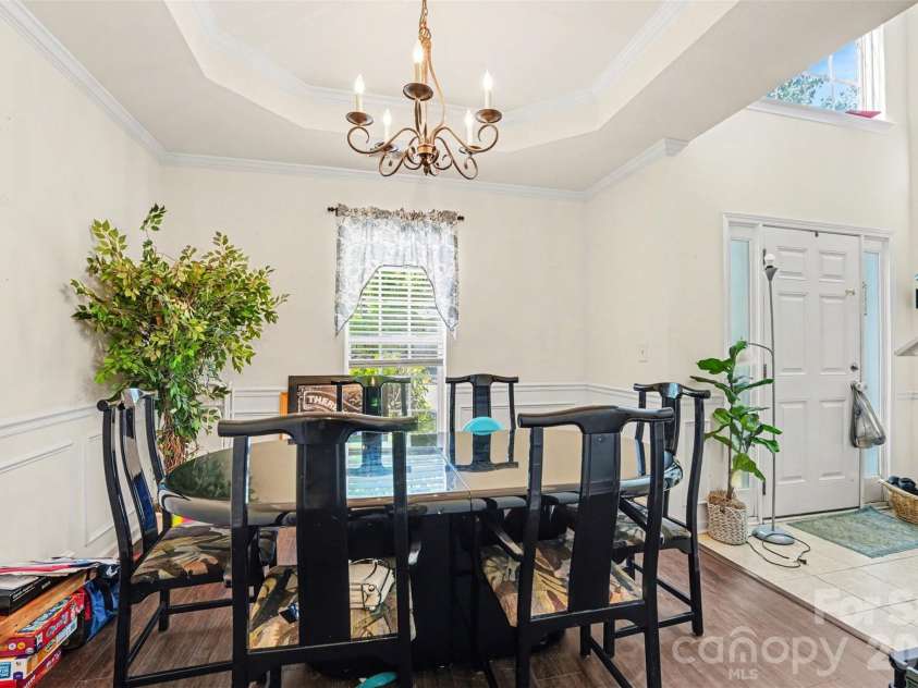 8142 Rolling Meadows Lane, Huntersville, NC 28078.  MLS# CAR4372768, YatesRealty ID 19655. 