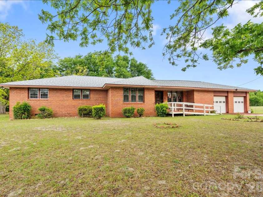 1444 Society Hill Road, Darlington, SC 29540.  MLS# CAR4374686, YatesRealty ID 19656. 