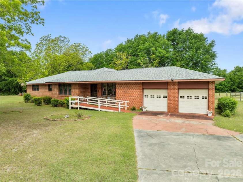 1444 Society Hill Road, Darlington, SC 29540.  MLS# CAR4374686, YatesRealty ID 19656. 