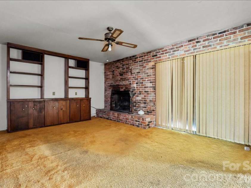 1444 Society Hill Road, Darlington, SC 29540.  MLS# CAR4374686, YatesRealty ID 19656. 