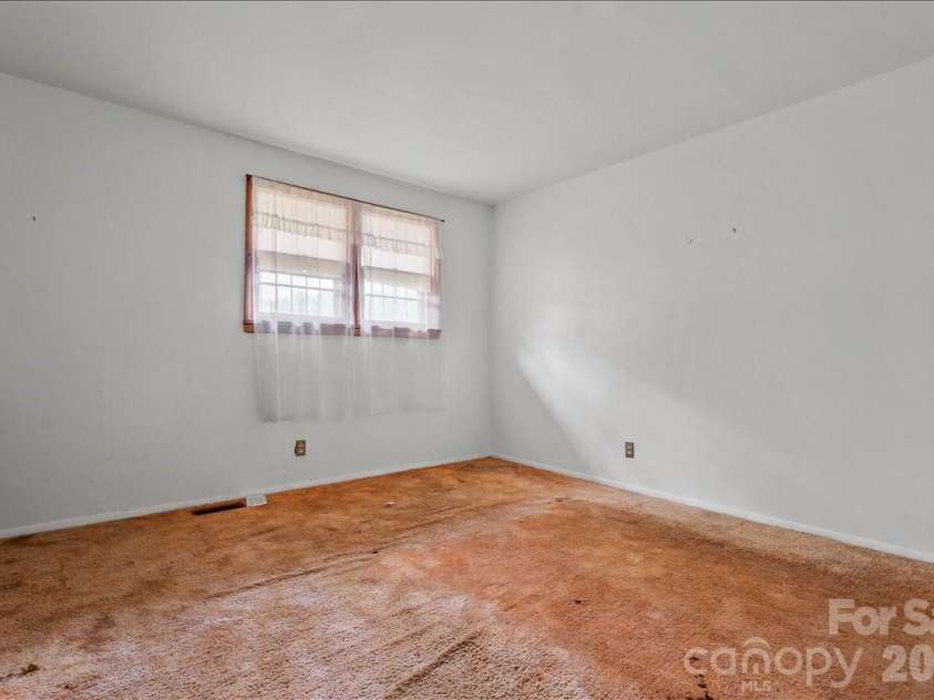 1444 Society Hill Road, Darlington, SC 29540.  MLS# CAR4374686, YatesRealty ID 19656. 