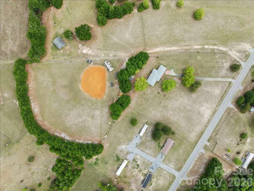 1444 Society Hill Road, Darlington, SC 29540.  MLS# CAR4374686, YatesRealty ID 19656. 