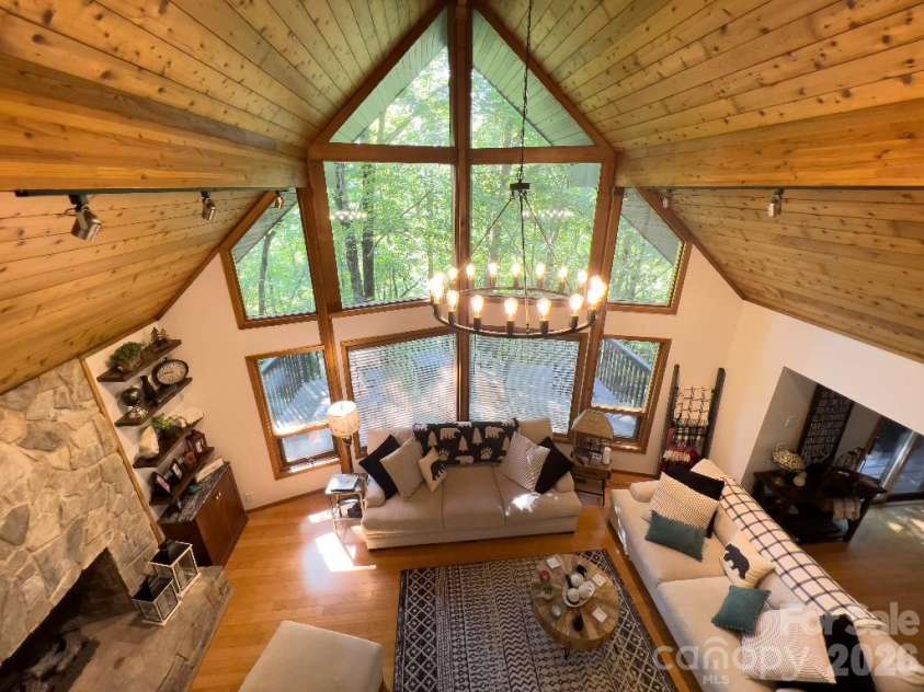 394 Jonathan Lane, Lake Lure, NC 28746.  MLS# CAR4366415, YatesRealty ID 19657. 