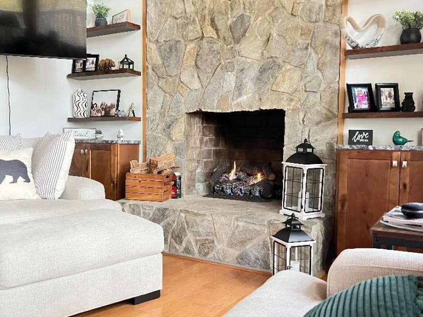 394 Jonathan Lane, Lake Lure, NC 28746.  MLS# CAR4366415, YatesRealty ID 19657. 