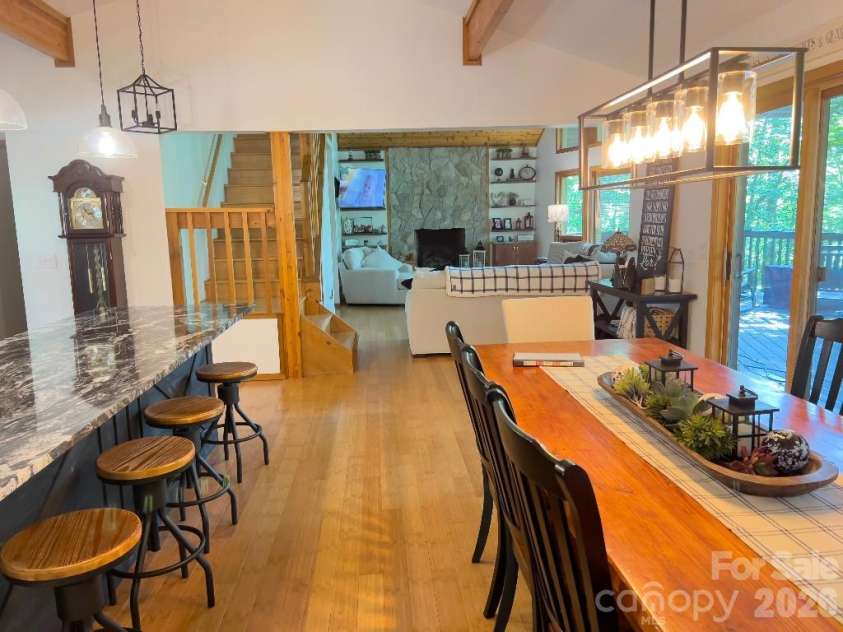 394 Jonathan Lane, Lake Lure, NC 28746.  MLS# CAR4366415, YatesRealty ID 19657. 